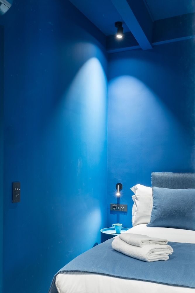 Elysium Suites Collection Standard Double Room 7