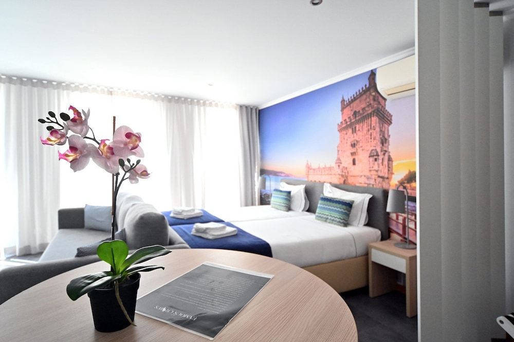 undefined Famous Crows Lisbon Suites