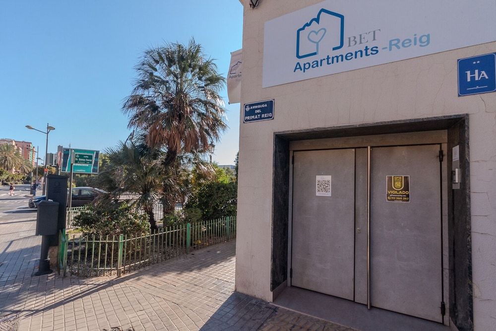 undefined Bet Apartments - City Suites Reig. 5