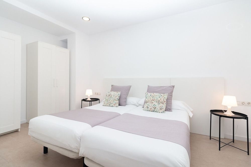 undefined Bet Apartments - City Suites Reig. 2