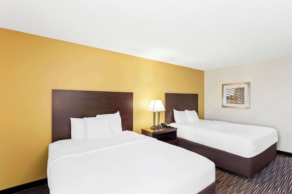Standard Room, 2 Queen Beds, Non Smoking, Refrigerator & Microwave