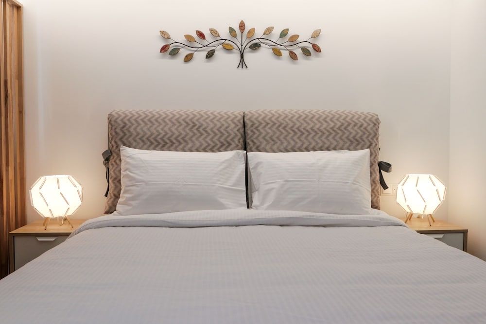 undefined V36 Suites 3