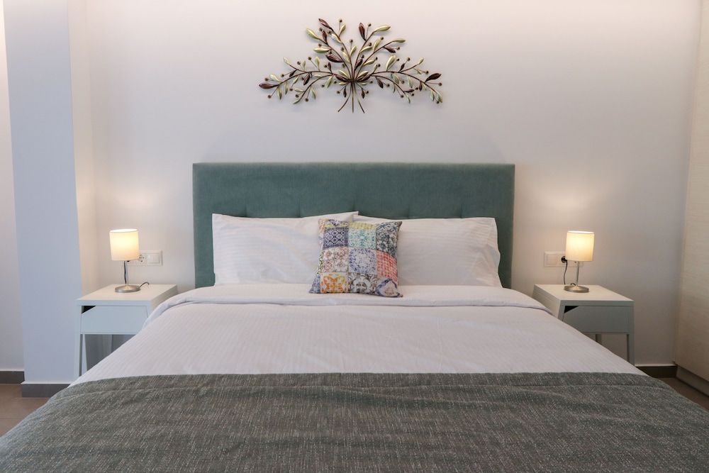 undefined V36 Suites 2