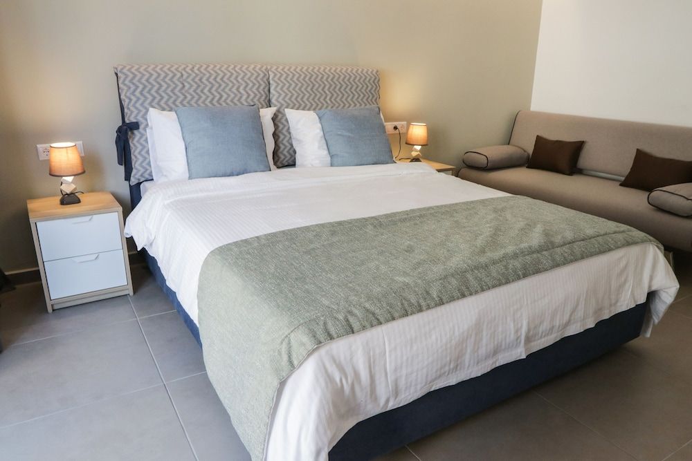 undefined V36 Suites