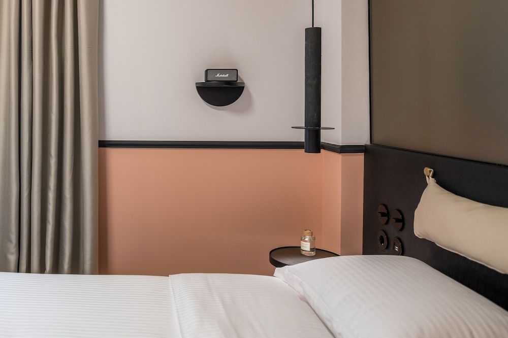 72 AD Suites Comfort Double Room 2