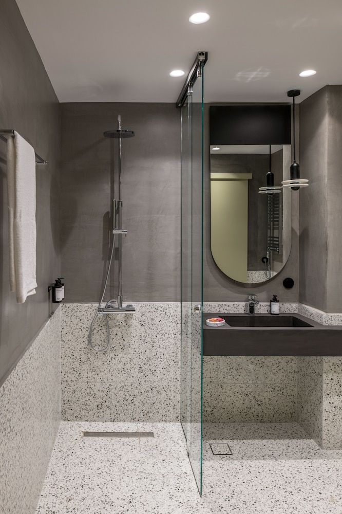 72 AD Suites Deluxe Suite (Cozy) 3