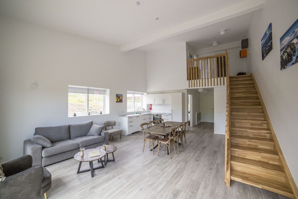 Blábjörg Resort Deluxe Apartment, 3 Bedrooms 5