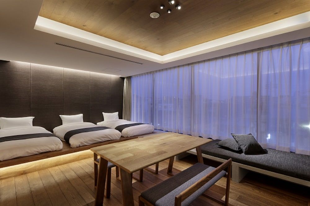 undefined 22 Pieces 2