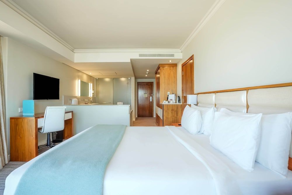 Blaauwberg Beach Hotel Sea Facing Table Mountain King Room 2