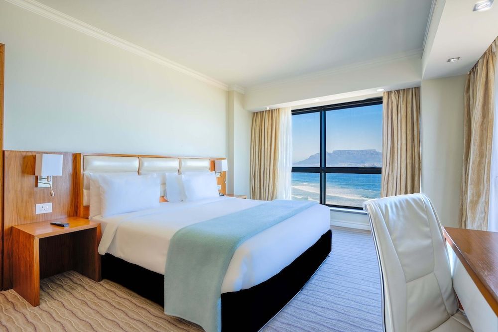 Blaauwberg Beach Hotel Sea Facing Table Mountain King Room 3