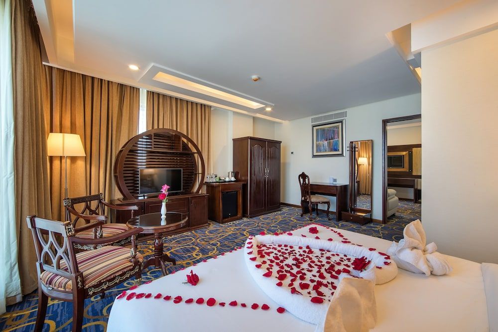 Grand Palace Hotel & Resorts Sylhet Grand Suite