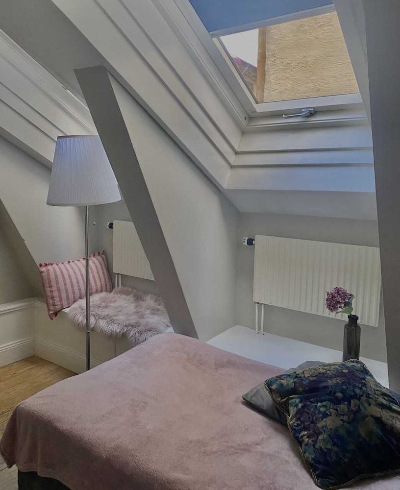 Lilla Brunn - Hostel Basic Twin Room, Shared Bathroom 9