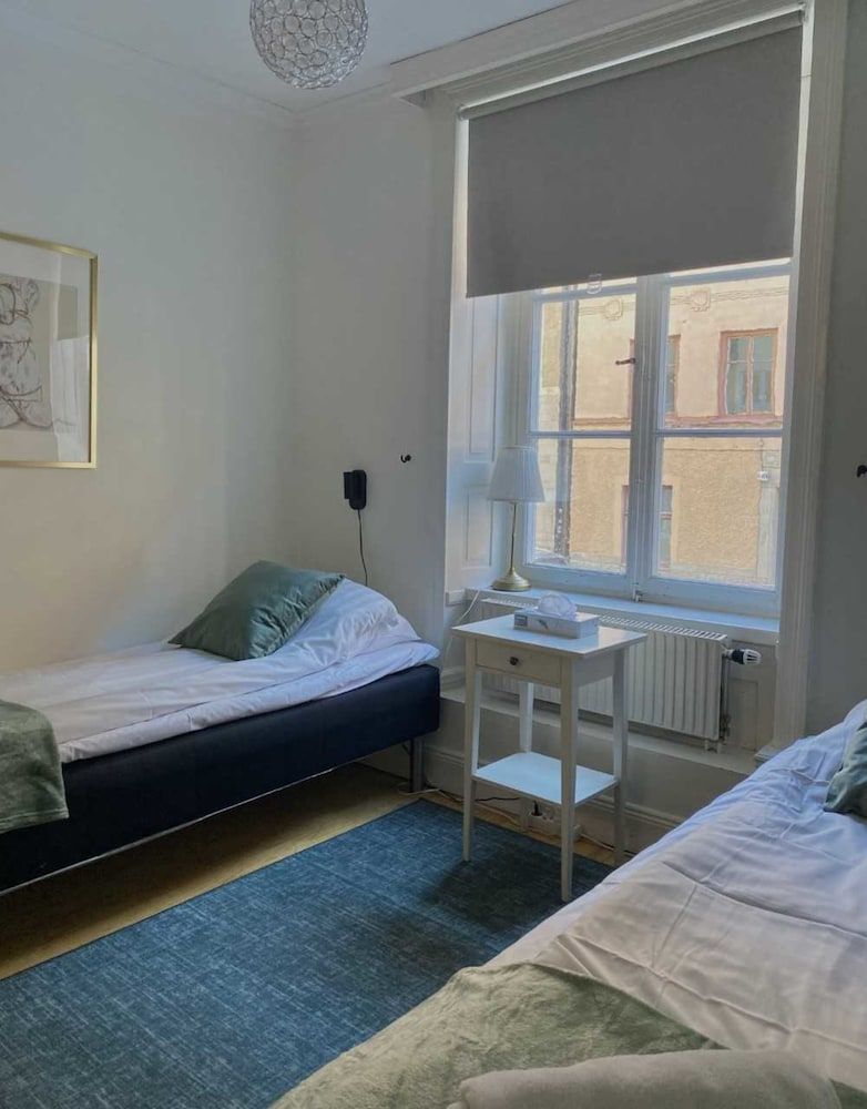 Lilla Brunn - Hostel Basic Twin Room, Shared Bathroom 7