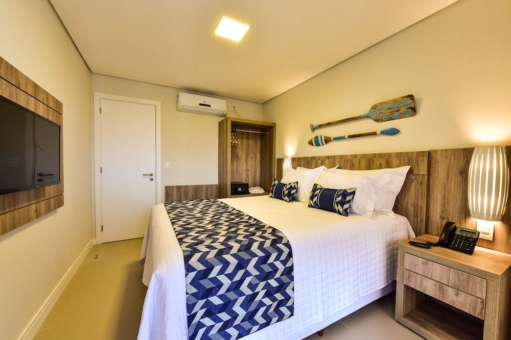 Porto das Dunas Boutique Praia Hotel Deluxe Suite, 1 Bedroom, Ensuite, Garden View 2