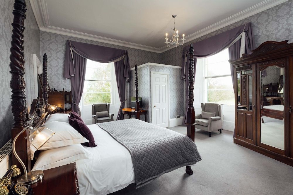 Super King Room