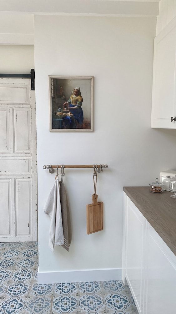 Bed and Breakfast Amsterdam Family Suite, Kitchen, Canal View 12