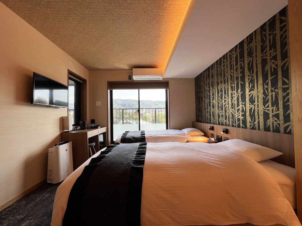 Rinn Gion Kenninji Japanese Triple Room 6