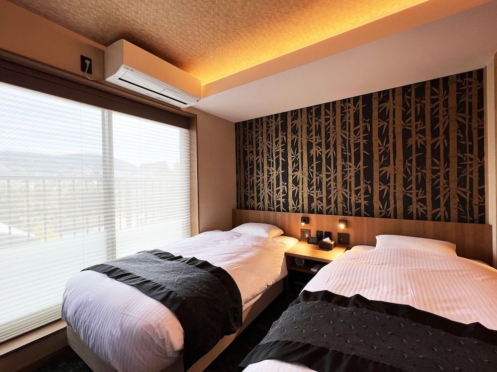 Rinn Gion Kenninji Japanese Triple Room 7