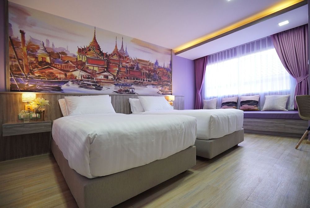 Standard Twin Room