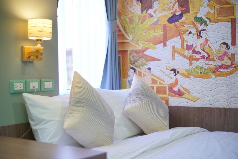 undefined The Qube Fifty Hotel 7