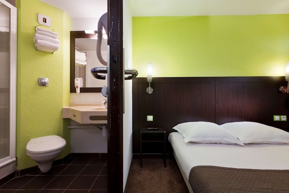 Standard Room, Multiple Beds