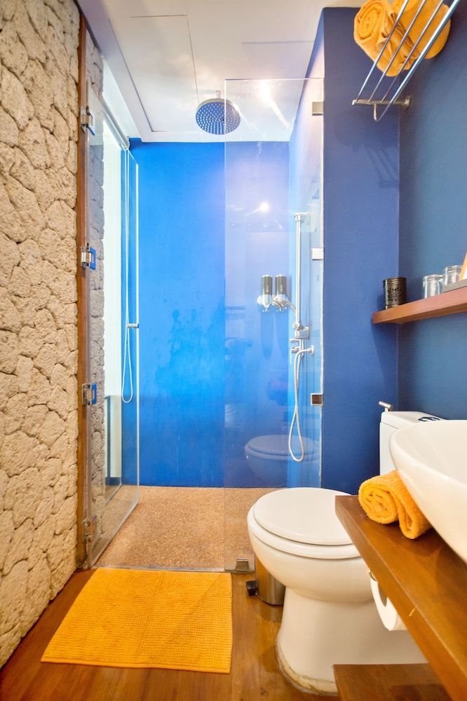 Watercolors Boracay Dive Resort Double Room, City View 17
