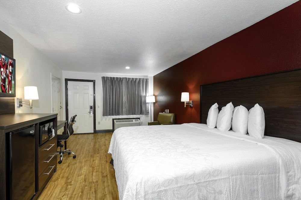 Superior Room, 1 King Bed (Smoke Free)