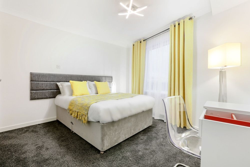 undefined VKM Apartments 6