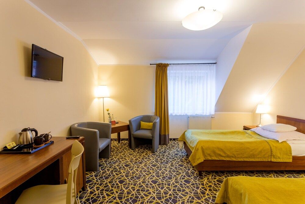 Hotel Relaks Wellness & SPA Standard Double or Twin Room 2
