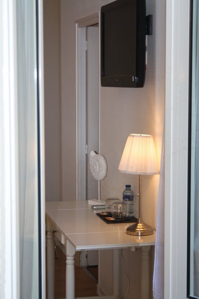 Mas Angelussi - Le Clos du Soleil Standard Double Room (Seuil) 4