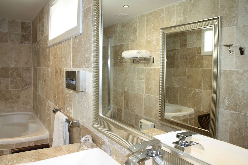 Mas Angelussi - Le Clos du Soleil Deluxe Double Room (El Drad) 3