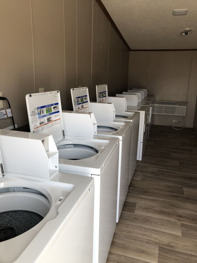 Monahans Country Inn Deluxe Double Room (Non Smoking) 3