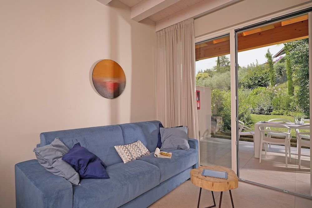 Lamasu RioVerde - Lago di Garda Superior Apartment, 2 Bedrooms, Garden View, Garden Area 9