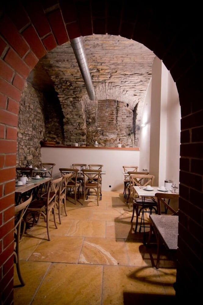 undefined Jungmann 10