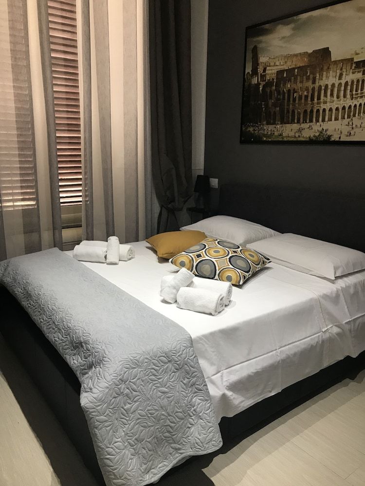 Vatican City Holidays Superior Double Room 4