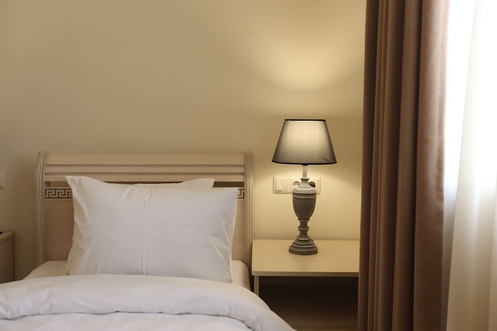 undefined Hotel Le Caucase 3