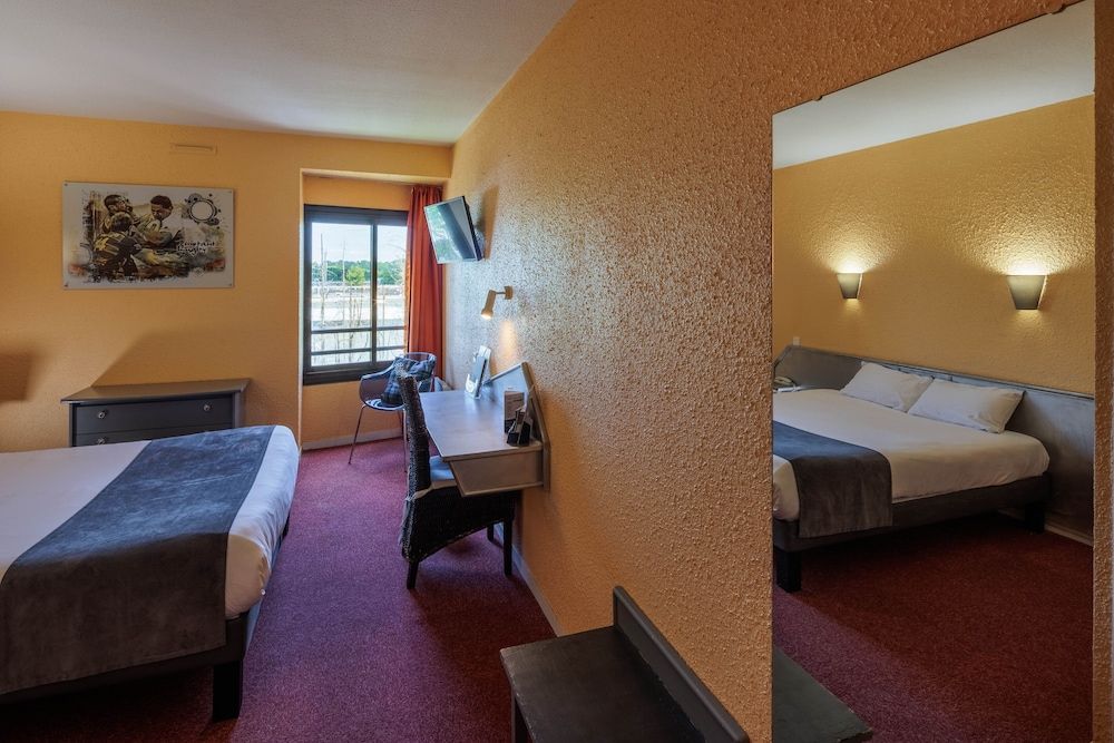 Logis Hôtel Noemys Brive - Restaurant Le Teinchurier Comfort Double or Twin Room, 2 Twin Beds 4