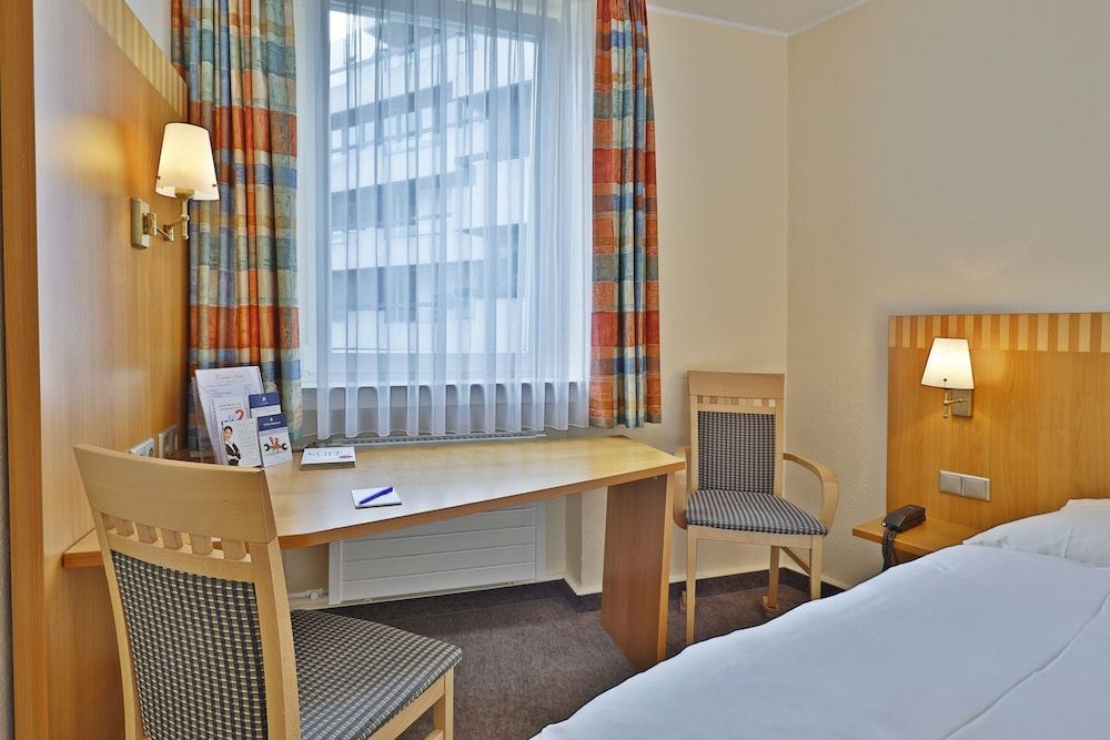 City Partner Hotel Central Wuppertal Standard Double Room 2