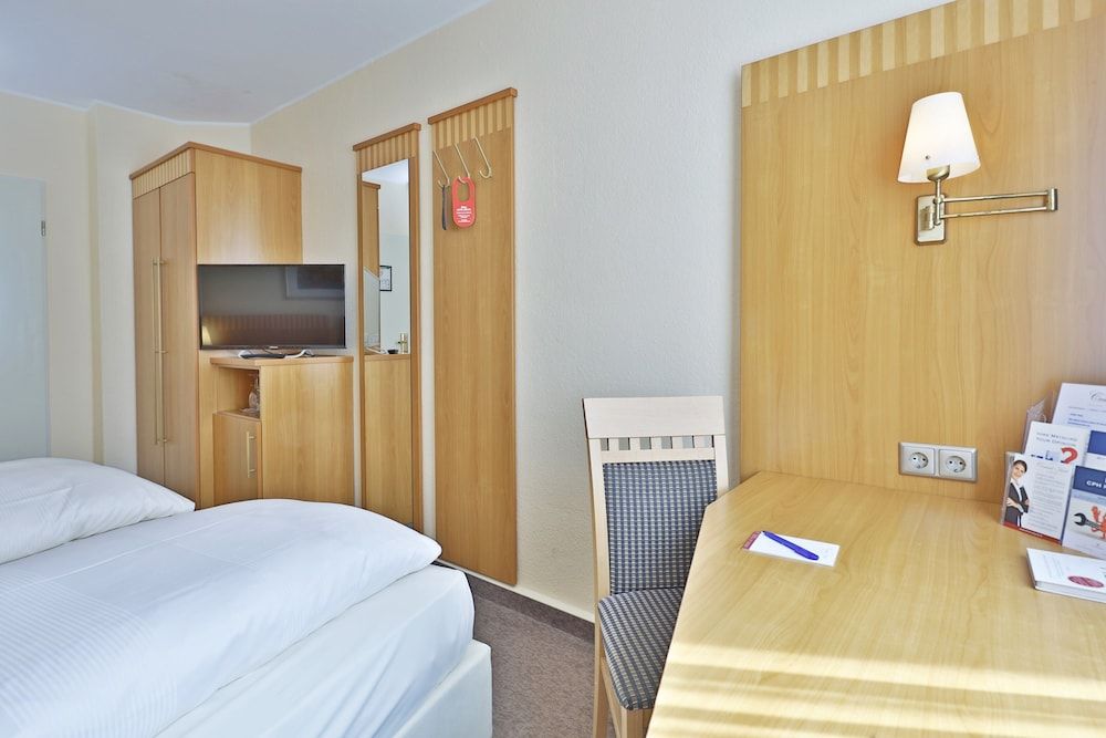 City Partner Hotel Central Wuppertal Standard Double Room 3