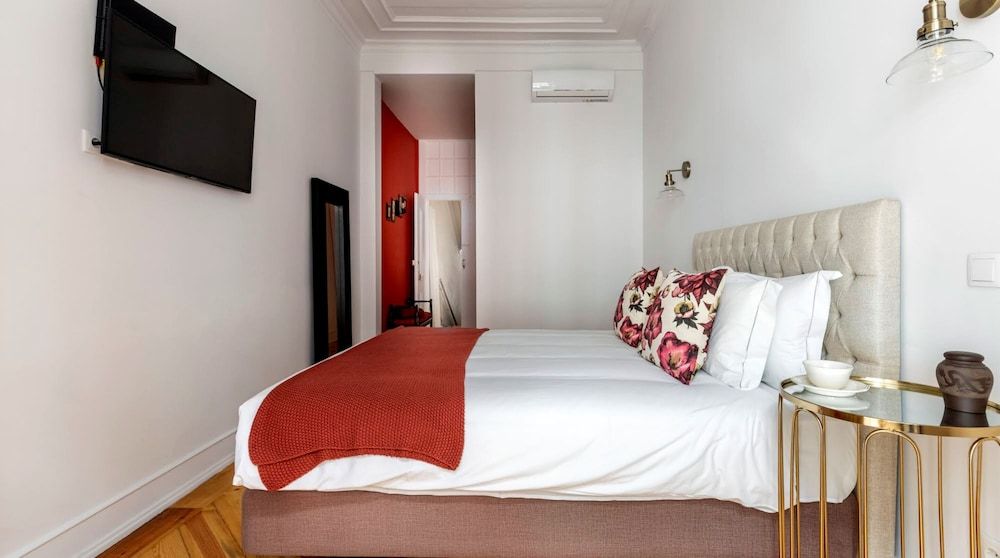 LeL Madalena GuestHouse Deluxe Room 3