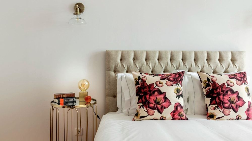 LeL Madalena GuestHouse Deluxe Room 2