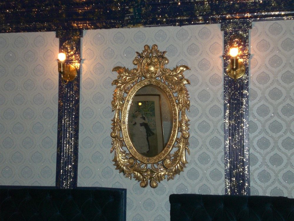undefined Hotel Monte Christo 7