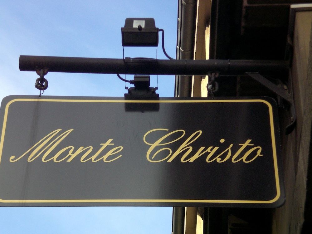undefined Hotel Monte Christo 5