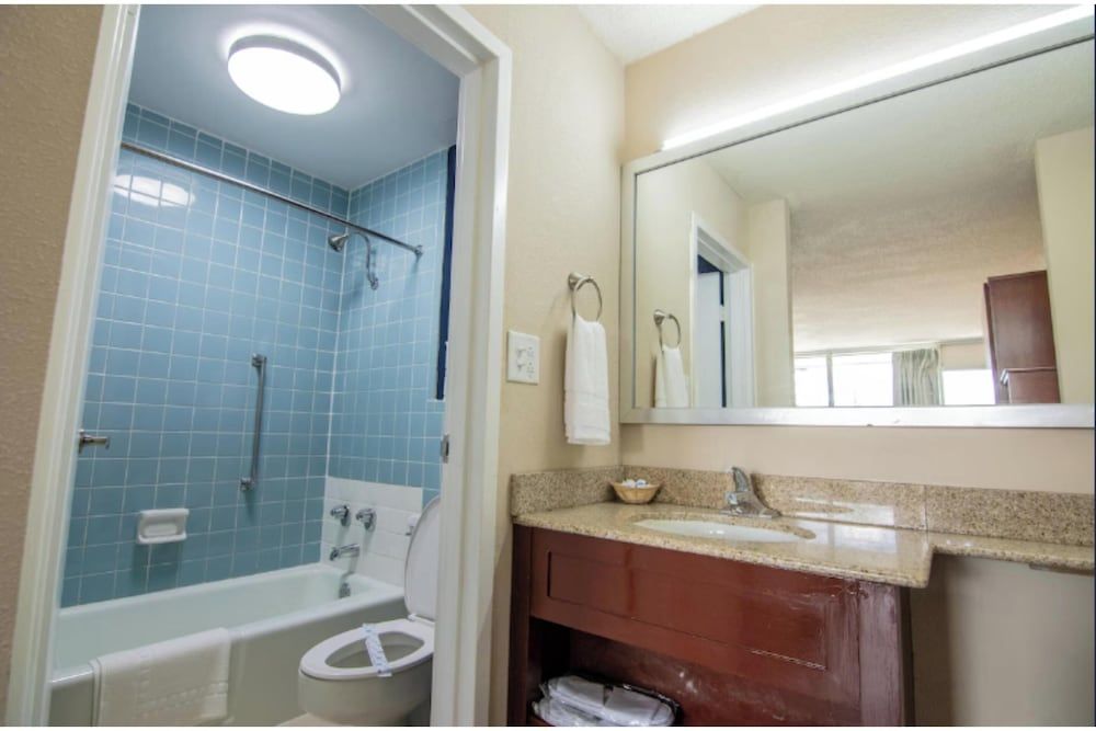 Reidsville Inn & Suites Room, 2 Double Beds 7