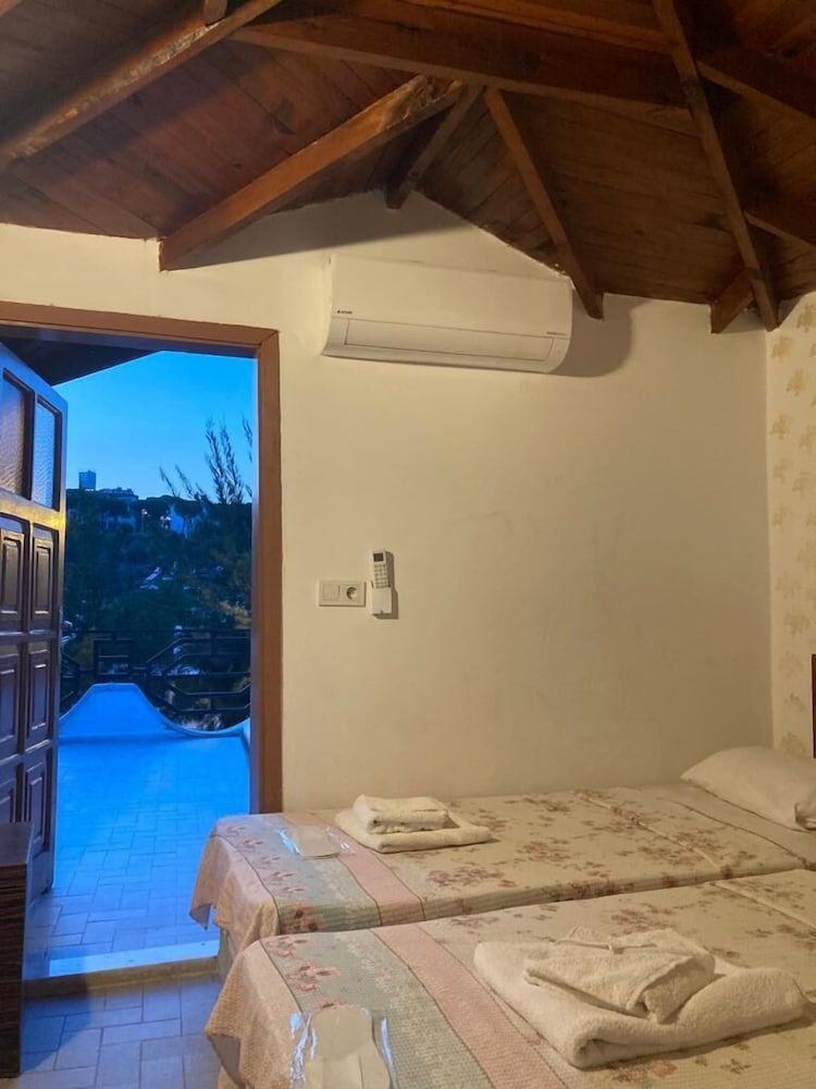 undefined Sincer Otel