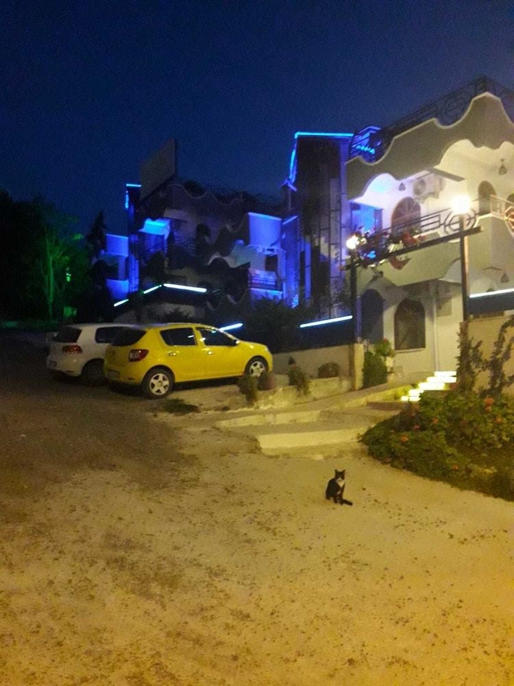 undefined Sincer Otel 5