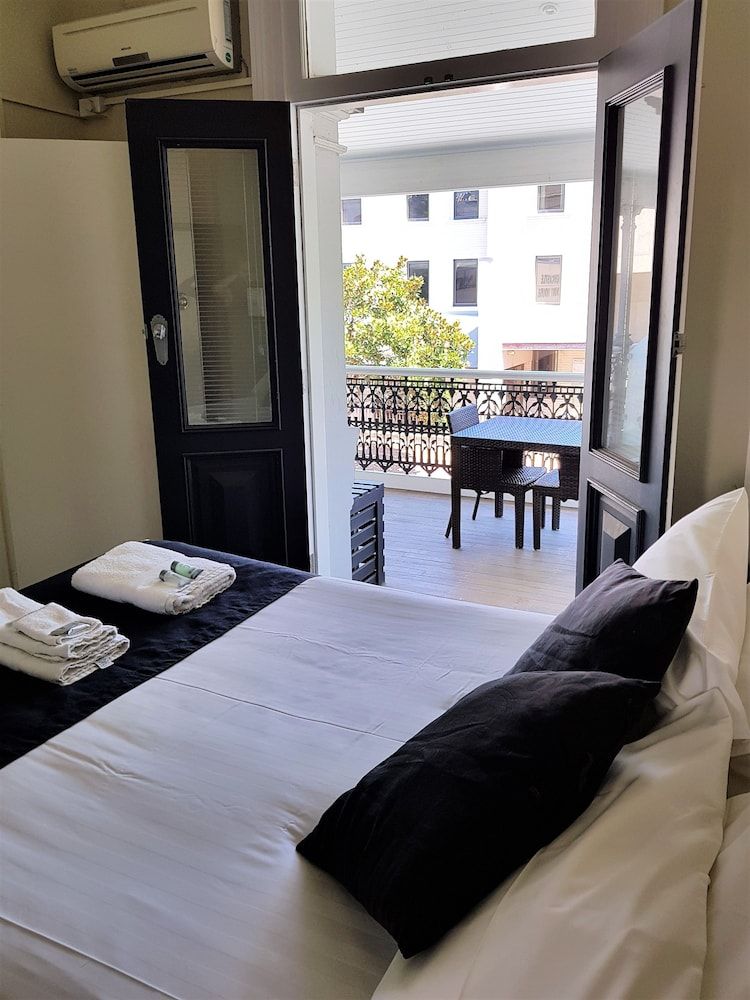 Double Room 8