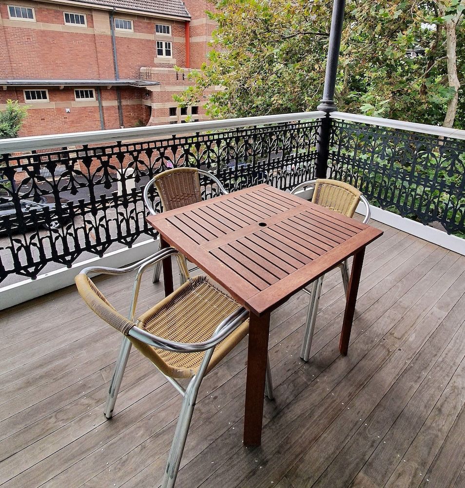 The Grand Hotel Newcastle Queen Room 4 3