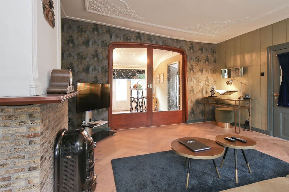 Hotel Suites Wilma J Comfort Suite (Classic Suite) 3