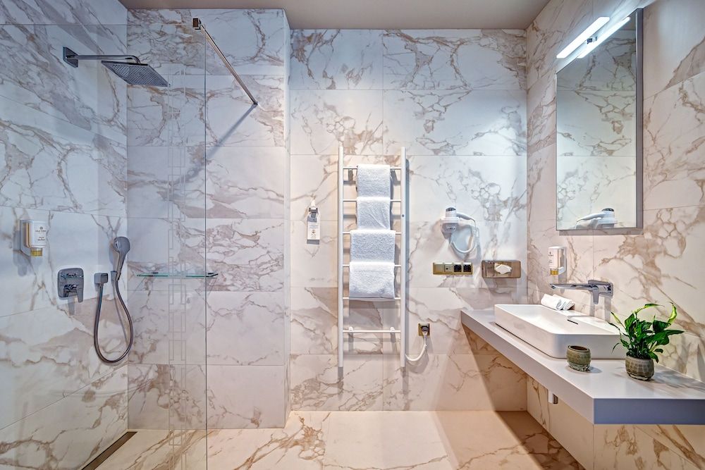 Haston Old Town Standard Double Room 4